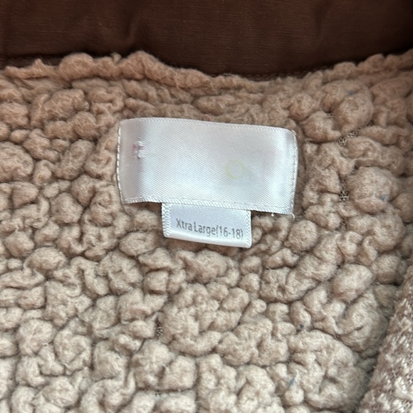 Sherpa - Picture 3 of 4